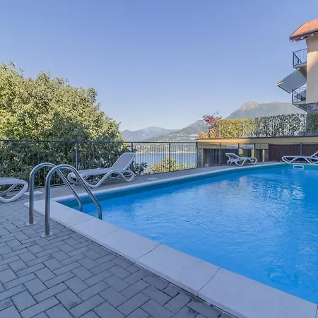 Panorama Del 페를레도