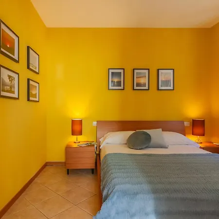 Panorama Del * Perledo